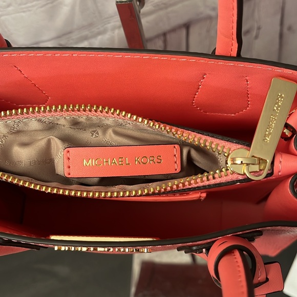 Michael Kors NEW Mini Bag Mercer Sherbert Pink Pebbled Leather Crossbody HandBag - Picture 15 of 16